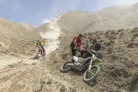 مسابقات موتور سواری اندرو کلاس آزاد آذربایجان شرقی به مناسبت روز اهدای عضو، با حضور تیمهایی در کلاس های ۲۵۰،۴۵۰ سی سی و کلاس آزاد، جمعه ۳۱ اردیبهشت ۱۴۰۰ در پیست موتور سواری تبریز برگزار شد. در پایان این دوره از مسابقات، در کلاس ۲۵۰ احد برزگر و در کلاس۴۵۰ جعفر اللهوریون به برتری دست یافتند.