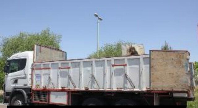 کشف قطعات خودروهای سنگین در بناب به ارزش ۲۰ میلیارد ریال