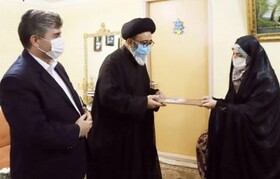 دیدار و گفتگوی امام جمعه تبریز با دختران شهدا