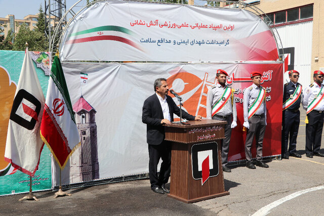 نوسازی تجهیزات و امنیت شغلی آتش نشانان در اولویت برنامه های امسال است