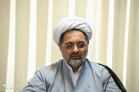 استفاده از جوانان انقلابی در بدنه مدیریتی باید اولویت مسئولان باشد