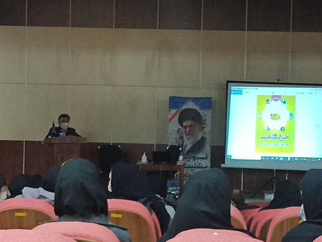 کارگاه روابط خانوادگی سالم و پیشگیری از فرسودگی شغلی در تبریز برگزار شد
