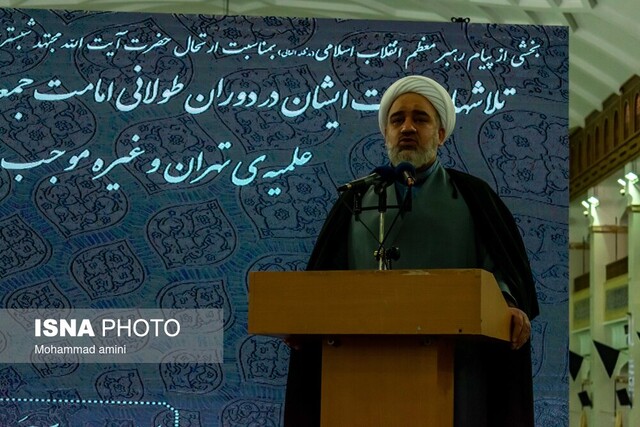 سخنرانی آیت الله مجتهد شبستری در قیام ۸ دی ۸۸ مردم تبریز، ریشه فتنه گران را قطع کرد سخنرانی آیت الله مجتهد شبستری در قیام ۸ دی ۸۸ مردم تبریز، ریشه فتنه گران را قطع کرد