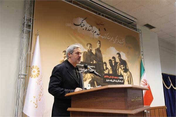 مکتوب کردن تاریخ و خاطرات دفاع مقدس بهترین راه انتقال آن به نسلهای آتی مکتوب کردن تاریخ و خاطرات دفاع مقدس بهترین راه انتقال آن به نسلهای آتی