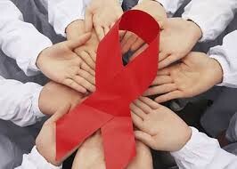 تاکنون ۴۷۰ بیمار مبتلا به ویروس HIV در آذربایجان‌ شرقی شناسایی شده است