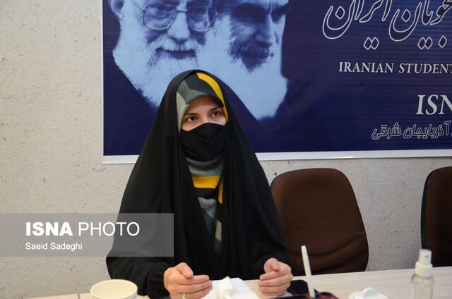 فرصتها و چالشهای پیش روی انقلاب اسلامی از نگاه دانشجویان