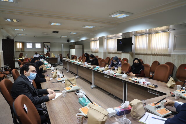 ابتلای ۴۵۰۰ نفر از پرستاران آذربایجان شرقی به کرونا