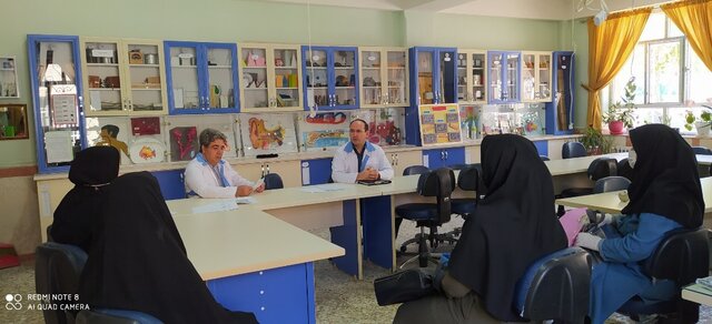 بازرسی کارشناسان بهداشت محیط از مدارس شهری و روستایی آذربایجان‌شرقی