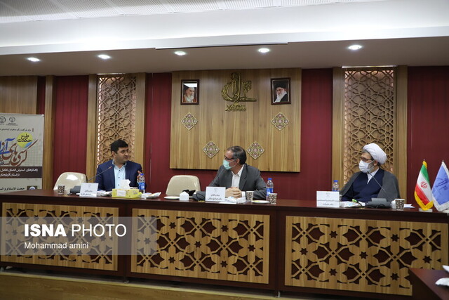 راهکارهای گسترش فضای تعامل، تضارب آرا و هماندیشی در استان آذربایجان شرقی