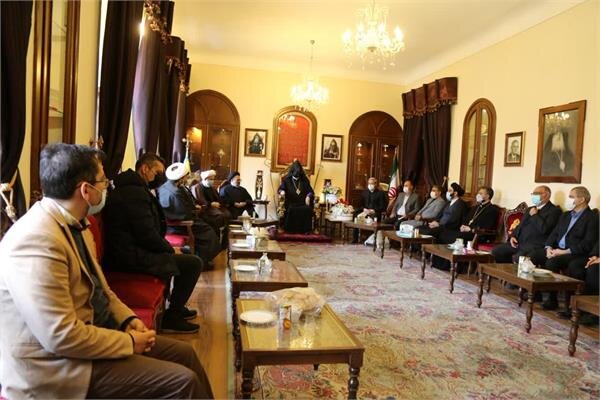دیدار هیات اعزامی حوزه علمیه قم با خلیفه ارامنه آذربایجان شرقی دیدار هیات اعزامی حوزه علمیه قم با خلیفه ارامنه آذربایجان شرقی