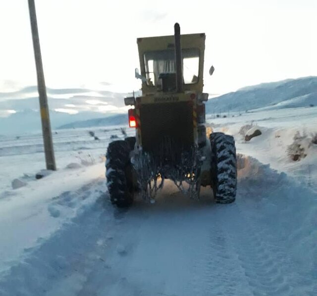 ۲۵ روستای اهر همچنان در محاصره کولاک شدید هستند