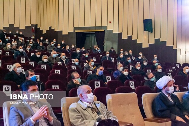 ۹ دی مشت محکمی بر دهان یاوه گویان بود