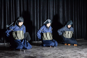 نمایش «یک، بیست...»