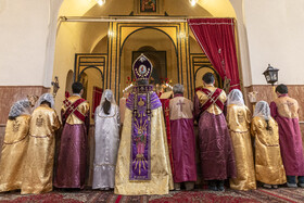 مراسم غسل تعمید در کلیسای مریم مقدس تبریز