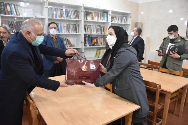 جوانان باید بهدنبال معنا و مفهوم شعار اصیل انقلاب اسلامی باشند