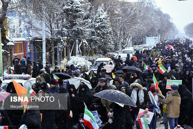 تمهیدات ترافیکی مراسم ۲۲ بهمن ماه در تبریز اعلام شد 
