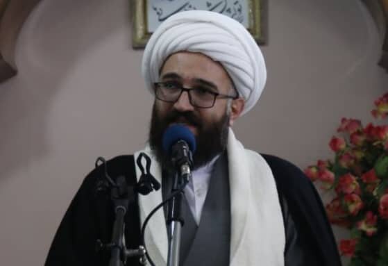 روحانیت نقش پیشتاز و پیش گامی را در ۸ سال دفاع مقدس داشت