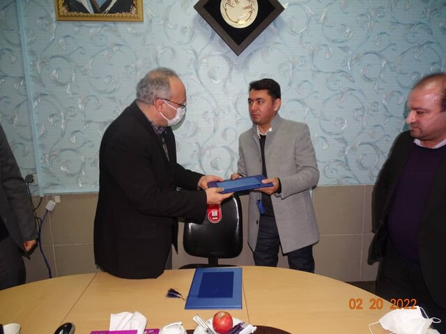 انعقاد تفاهمنامه همکاری مابین دانشگاه صنعتی سهند و اتحادیه و انجمن کفش تبریز