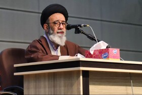 اعتقاد به نظام رمز ماندگاری انقلاب اسلامی است