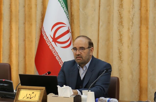 فرمانداران با باور قلبی، به شعارهای دولت عمل کنند