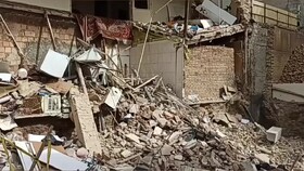 ۲ مصدوم در پی ریزش آوار ساختمانی در خیابان طالقانی تبریز