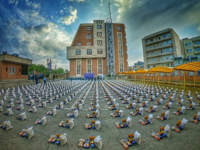 توزیع ۱۵۰۰ بسته معیشتی در قالب "طرح قرار دوازدهم" به مناسبت شب نوزدهم ماه رمضان در تبریز