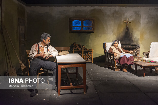 نمایش «جمجمهای در کانهمارا» در تبریز به روی صحنه رفت
