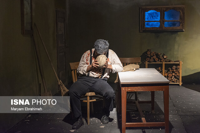 نمایش «جمجمه‌ای در کانه‌مارا» در تبریز به روی صحنه رفت