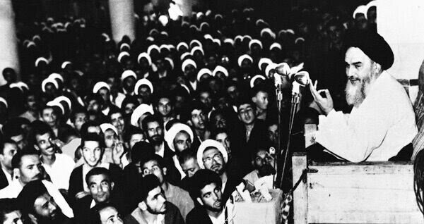 قیام خونین ۱۵ خرداد؛ نقطه عطفی در تاریخ انقلاب اسلامی ایران