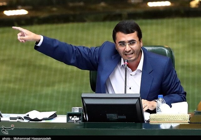 دریاچه ارومیه نفسهای آخر خود را میکشد/مسئولان فکری بکنند 2 پایگاه خبری ججین دریاچه ارومیه نفسهای آخر خود را میکشد/مسئولان فکری به حال دریاچه نمیکنید؟