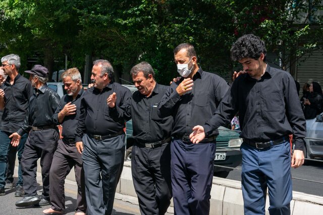 نماز ظهر عاشورا در تبریز