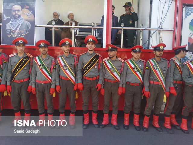 تشییع پیکر بسیجی «شهید حسین اوجاقی» در تبریز