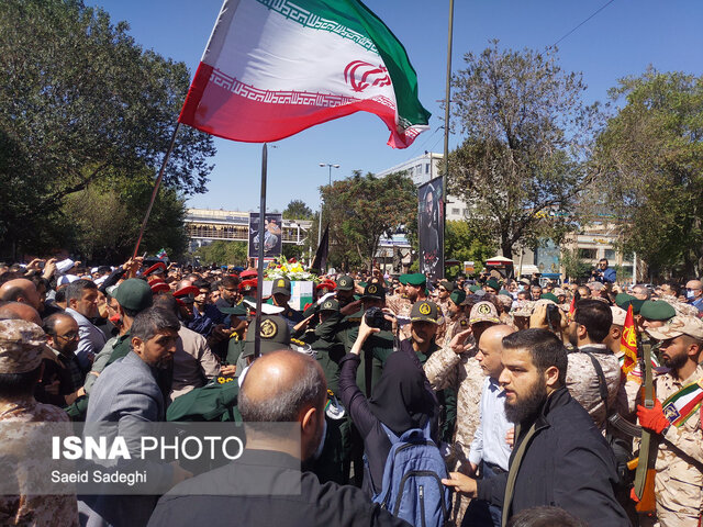 تشییع پیکر بسیجی «شهید حسین اوجاقی» در تبریز