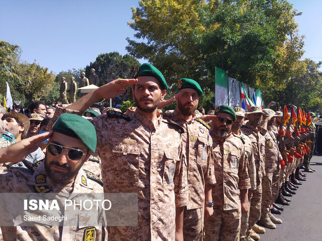 تشییع پیکر بسیجی «شهید حسین اوجاقی» در تبریز