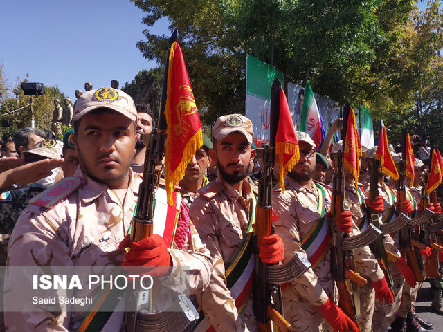 تشییع پیکر بسیجی «شهید حسین اوجاقی» در تبریز