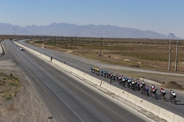 رکاب به رکاب از تبریز تا ارومیه/خارجیها عناوین را درو کردند