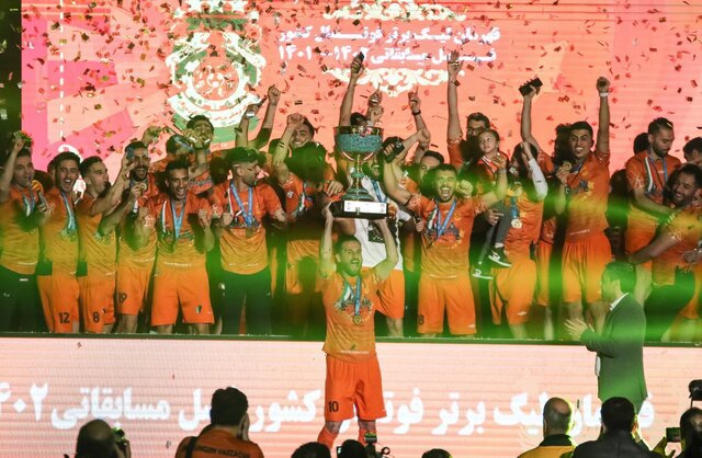 مسسونگون با پنجمین قهرمانی چهرکورد هایی را جابهجا کرد؟ مسسونگون با پنجمین قهرمانی چهرکورد هایی را جابهجا کرد؟