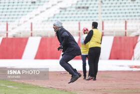 تراکتورِ خمس، ناکام مطلق مقابل پرسپولیس و ورزشگاه آزادی