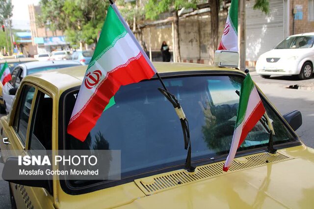برگزاری رژه خودرویی و موتوری به مناسبت گرامیداشت سوم خرداد در اهر