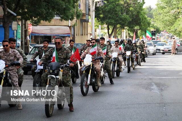 برگزاری رژه خودرویی و موتوری به مناسبت گرامیداشت سوم خرداد در اهر