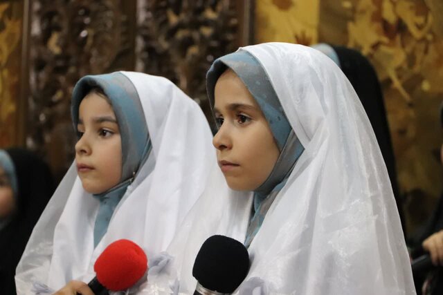 فعالیت مسجدی یک کار هدایتگر و صیانت کننده از انسان است