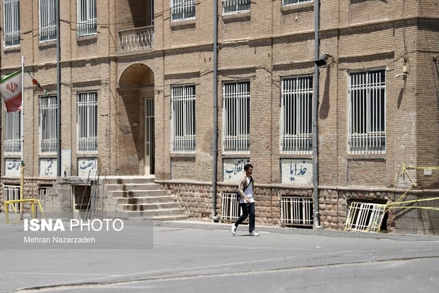 تجدید خاطرات در نخستین دبیرستان ایرانی در تبریز