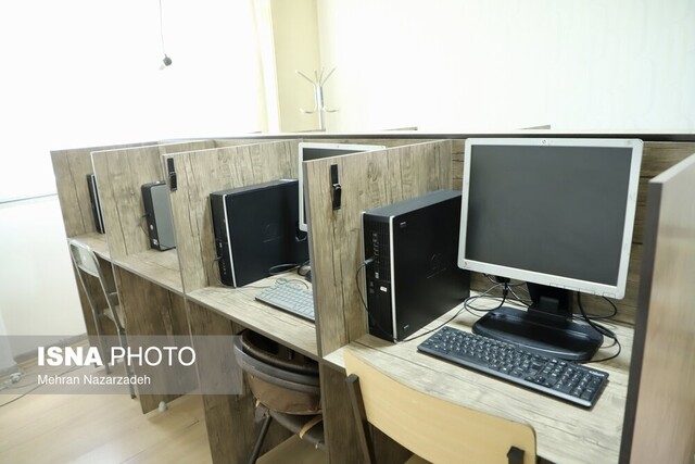 زبانکده فاصله، اولین موسسه تدریس غیر حضوری در سطح کشور