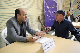 استقرار میز خدمت دستگاه های دولتی در مصلی امام خمینی (ره) تبریز