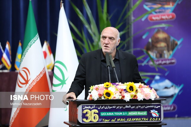 تور دوچرخهسواری ایران-آذربایجان در ایستگاه سیوششم