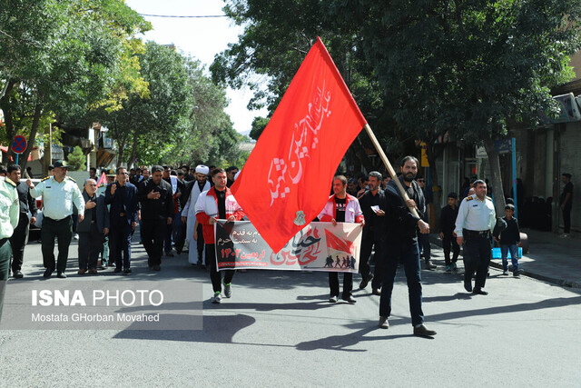 جهاد تبیین در عزاداری‌های ماه محرم نباید مورد غفلت واقع شود