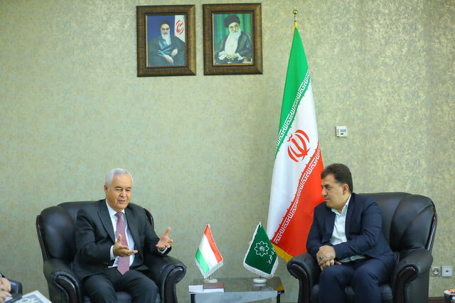 دیدار شهردار تبریز با سفرای کشورهای تاجیکستان و هند در ایران