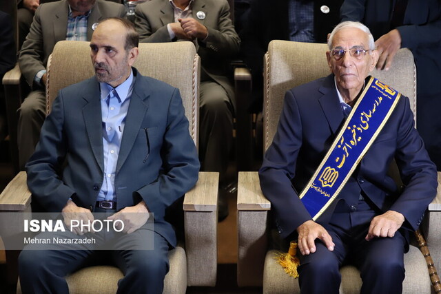 حاج کریم مردانی آذر ۹ دهه مایه خیر و برکت برای کشورمان بوده است