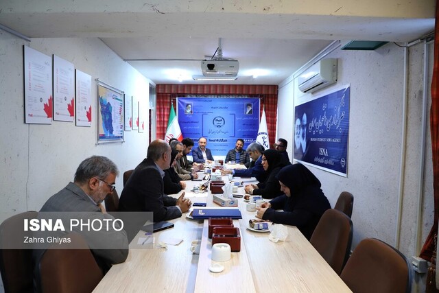 میخواهیم نقد شویم تا رشد کنیم