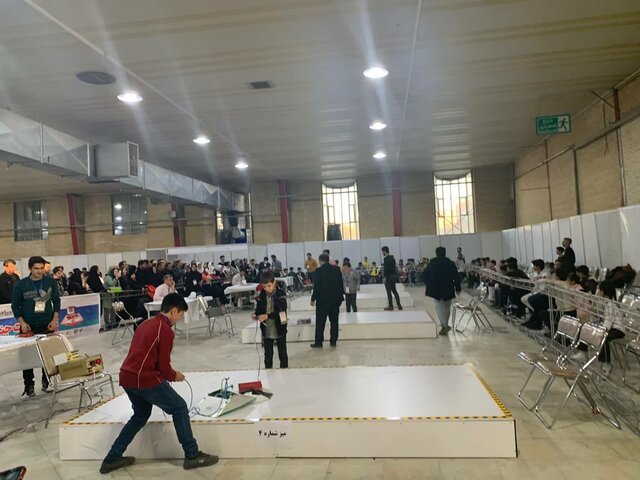 شور خلاقیت در جشنواره دانشآموزی رینوفست تبریز